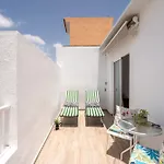 Atico, Sol Y Terraza Privada 아파트 아로나